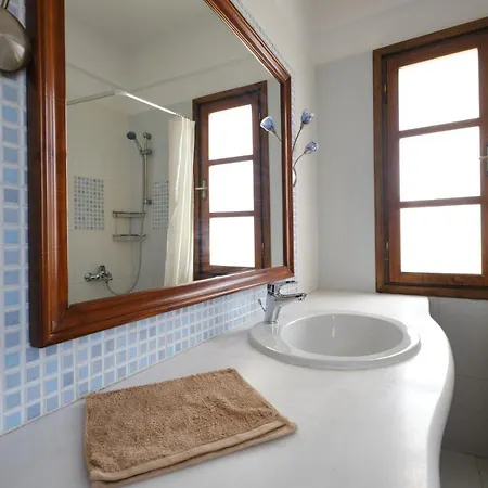 וילה Private Evgenia With Swimming Pool