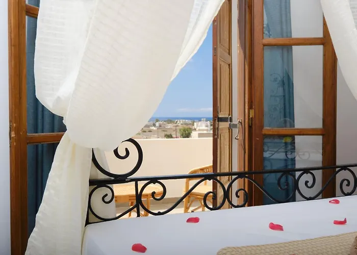 Private Evgenia With Swimming Pool *