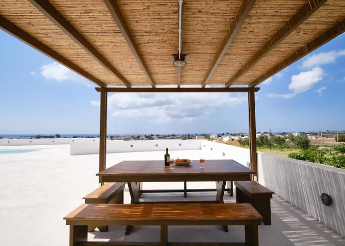 Private Evgenia With Swimming Pool *