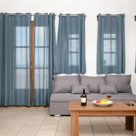 Private Evgenia With Swimming Pool *