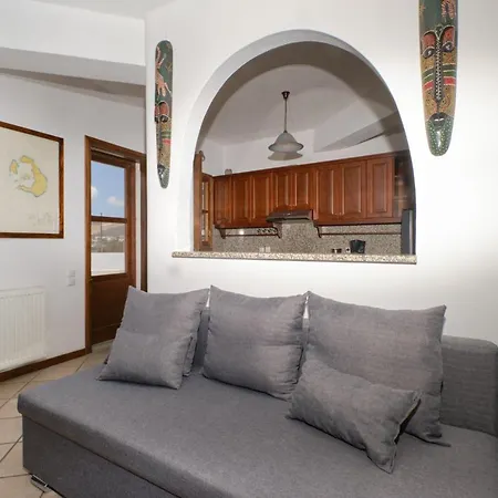 Private Evgenia With Swimming Pool * Perissa (Santorini)